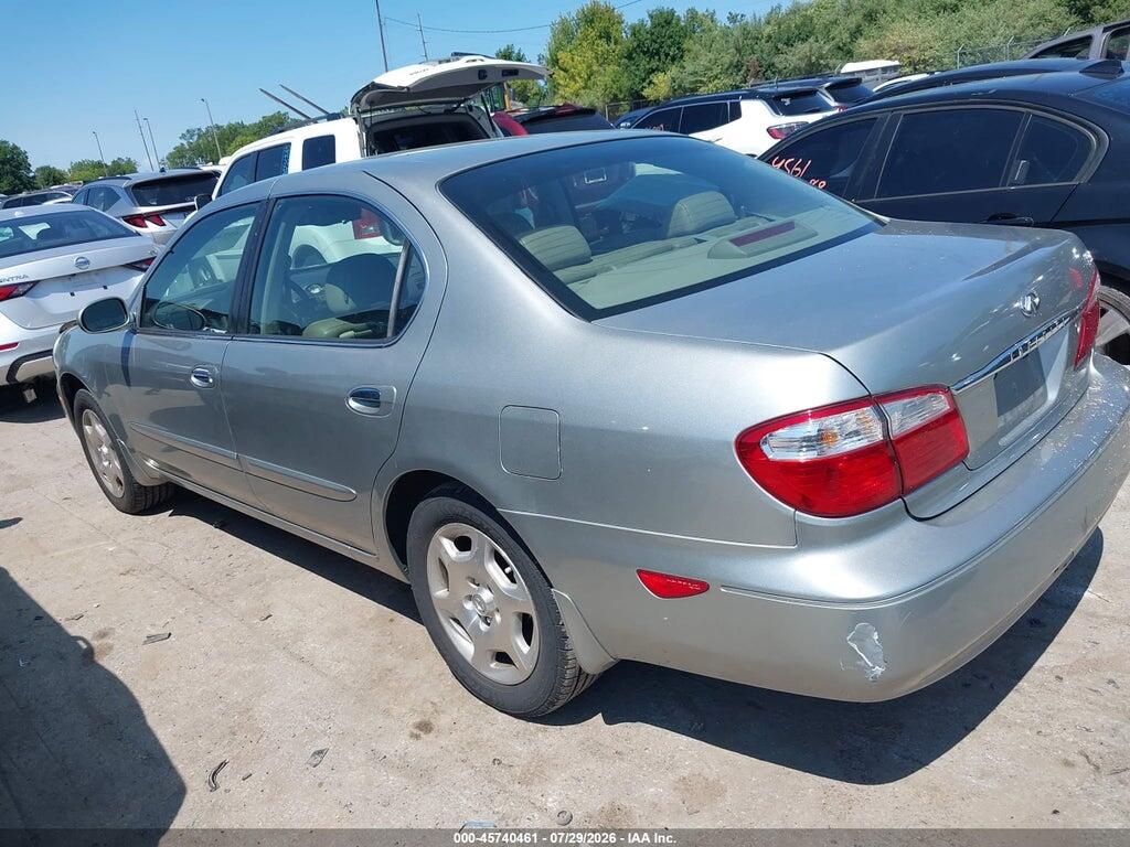 JNKCA31A31T015268 2001 INFINITI I30 photo no. 3