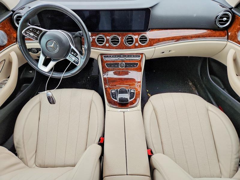 2019 MERCEDES-BENZ E 450 4MATIC — Фото 8 из 12