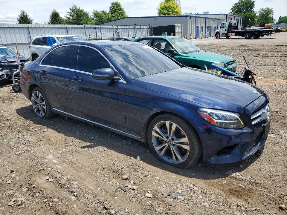 2019 MERCEDES-BENZ C 300 — Фото 4 из 12