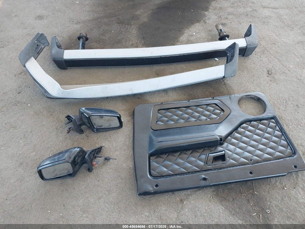 XTABA2140V1261143 1997 LADA NIVA photo no. 12