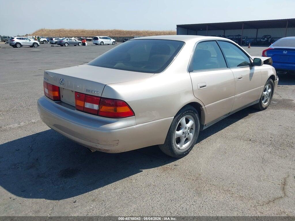 JT8BF22G7V0034455 1997 LEXUS ES 300 photo no. 4