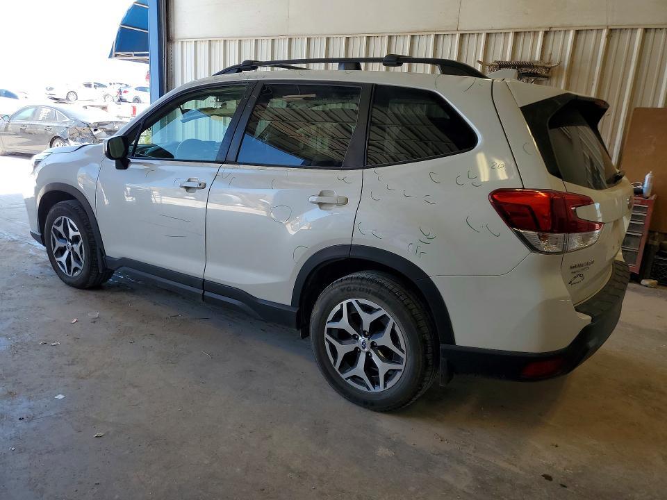 JF2SKAGC7KH506147 2019 SUBARU FORESTER photo no. 2