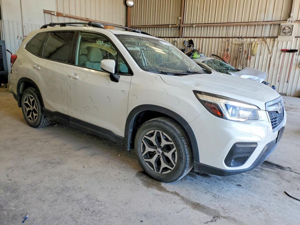 JF2SKAGC7KH506147 2019 SUBARU FORESTER photo no. 4