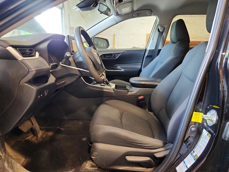 2019 TOYOTA RAV4 LE — Фото 7 из 14