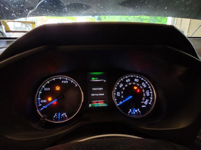 2019 TOYOTA RAV4 LE — Фото 9 из 14