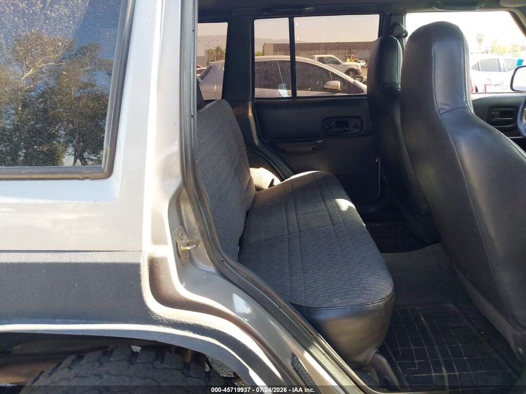 1J4FF48S21L510012 2001 JEEP CHEROKEE photo no. 8
