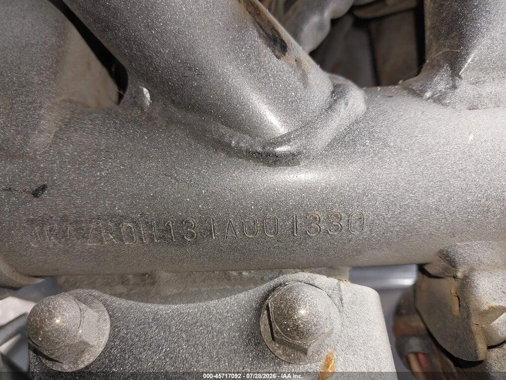 JKAZRDH131A001330 2001 KAWASAKI ZR750 photo no. 10