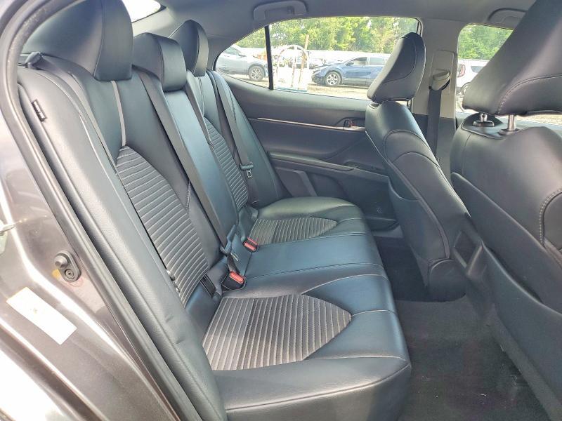 4T1B11HK4KU699870 2019 TOYOTA CAMRY photo no. 10
