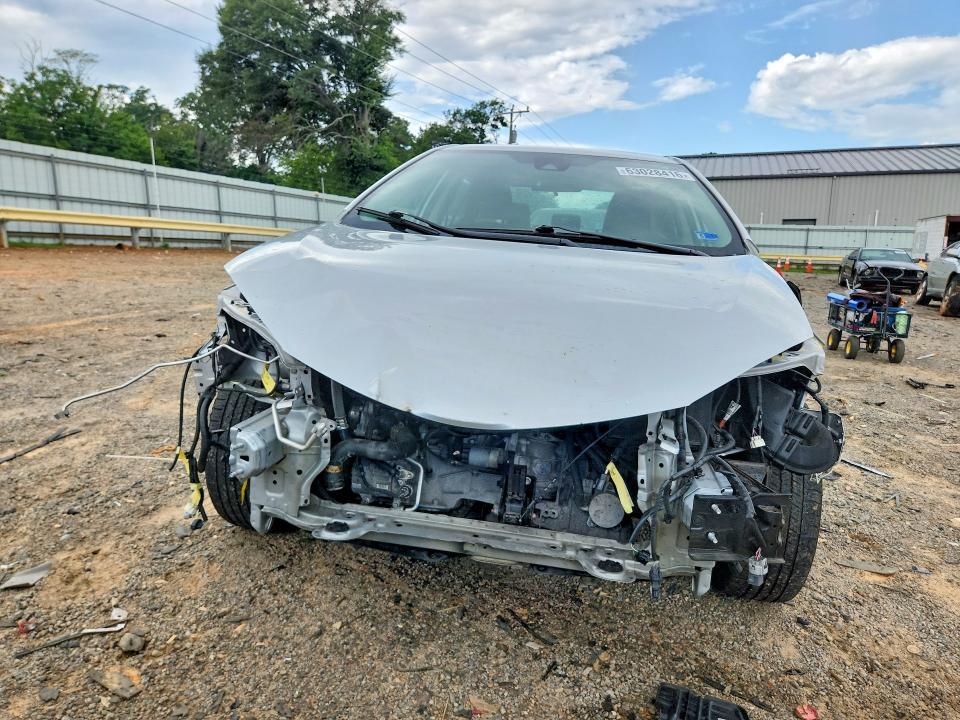 2T1BURHE6KC199601 2019 TOYOTA COROLLA photo no. 5