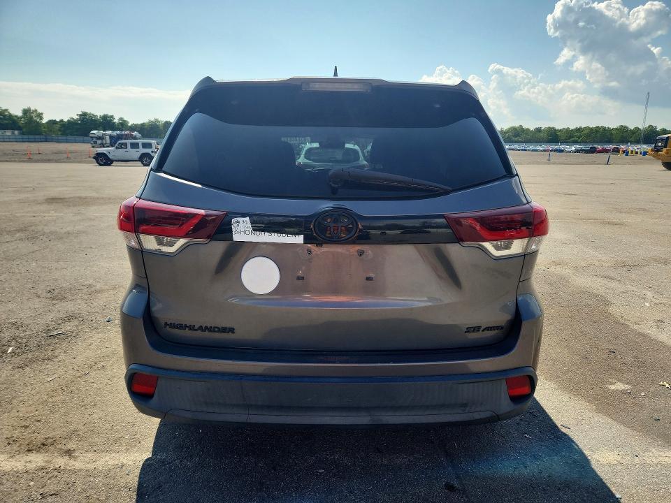 5TDJZRFH2KS963638 2019 TOYOTA HIGHLANDER photo no. 6
