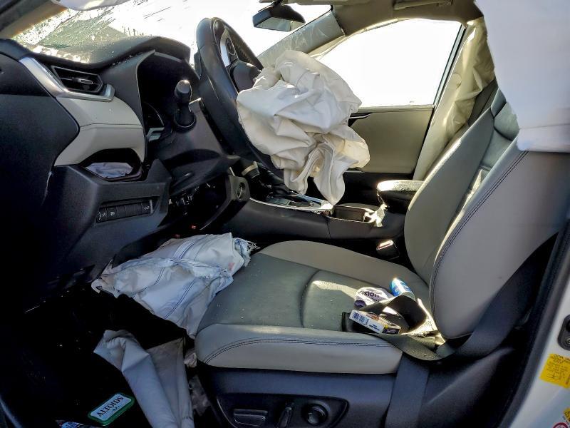 2019 TOYOTA RAV4 LIMITED — Фото 7 из 13