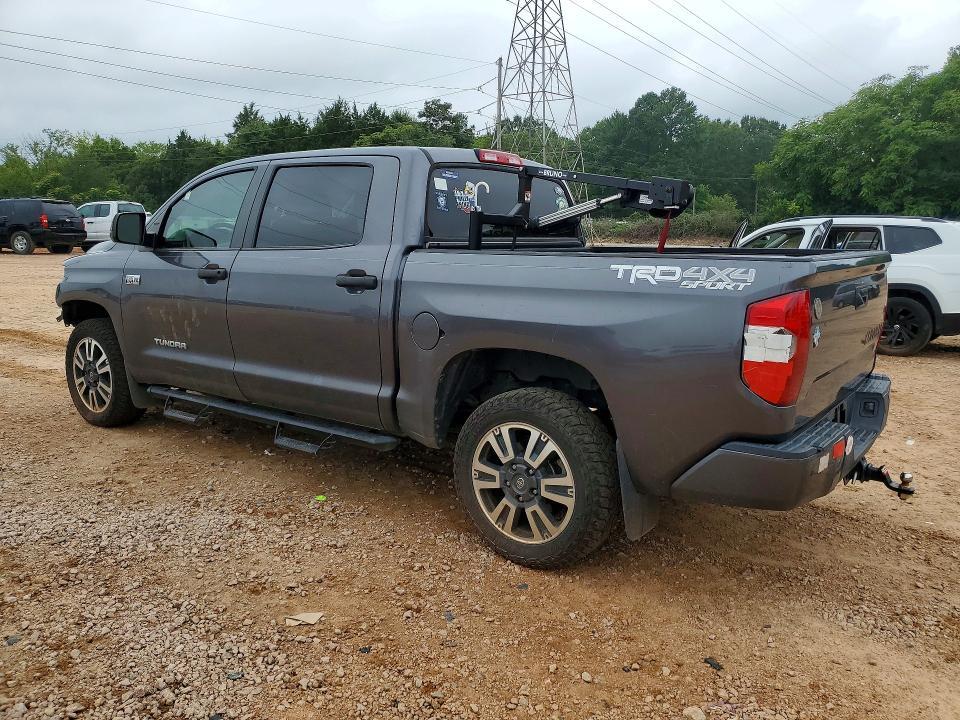 2019 TOYOTA TUNDRA CREWMAX SR5 — Фото 2 из 12