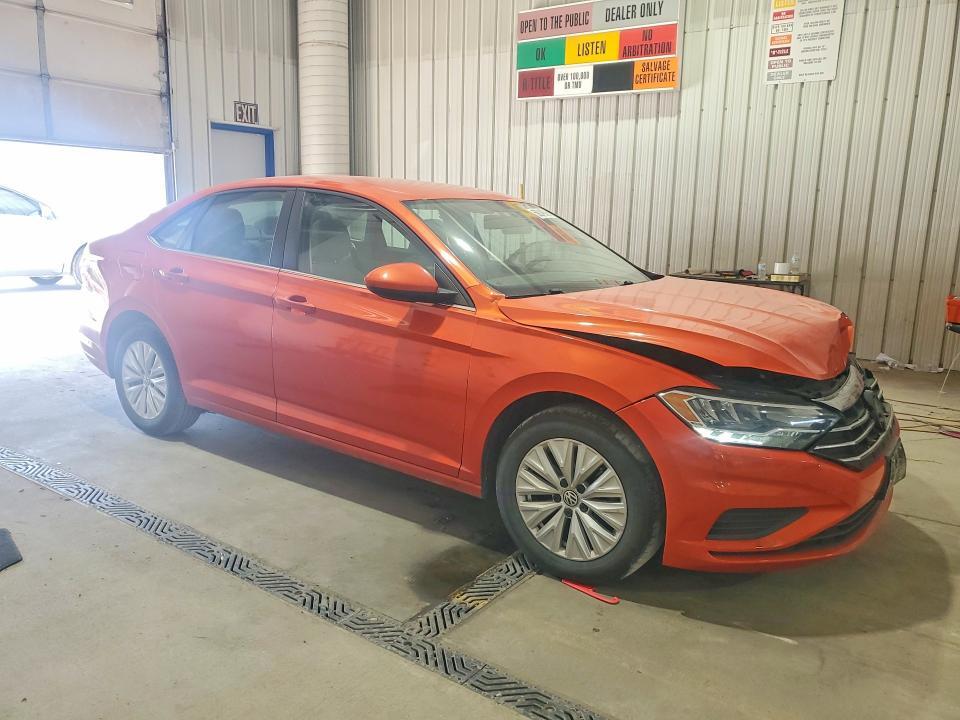 3VWC57BU9KM095792 2019 VOLKSWAGEN JETTA photo no. 4
