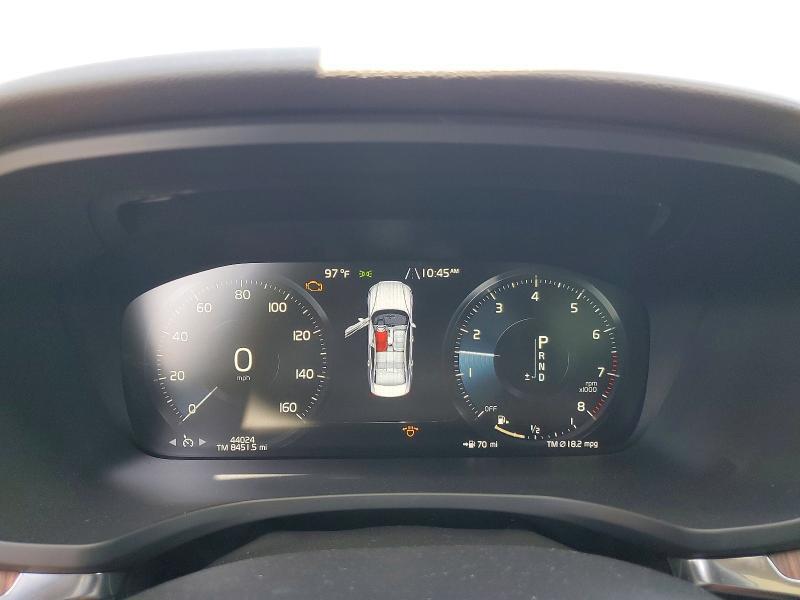 2019 VOLVO S60 T5 MOMENTUM — Фото 9 из 13
