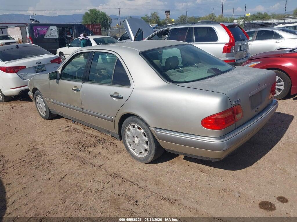 WDBJF55F3VA337906 1997 MERCEDES-BENZ E 320 photo no. 3