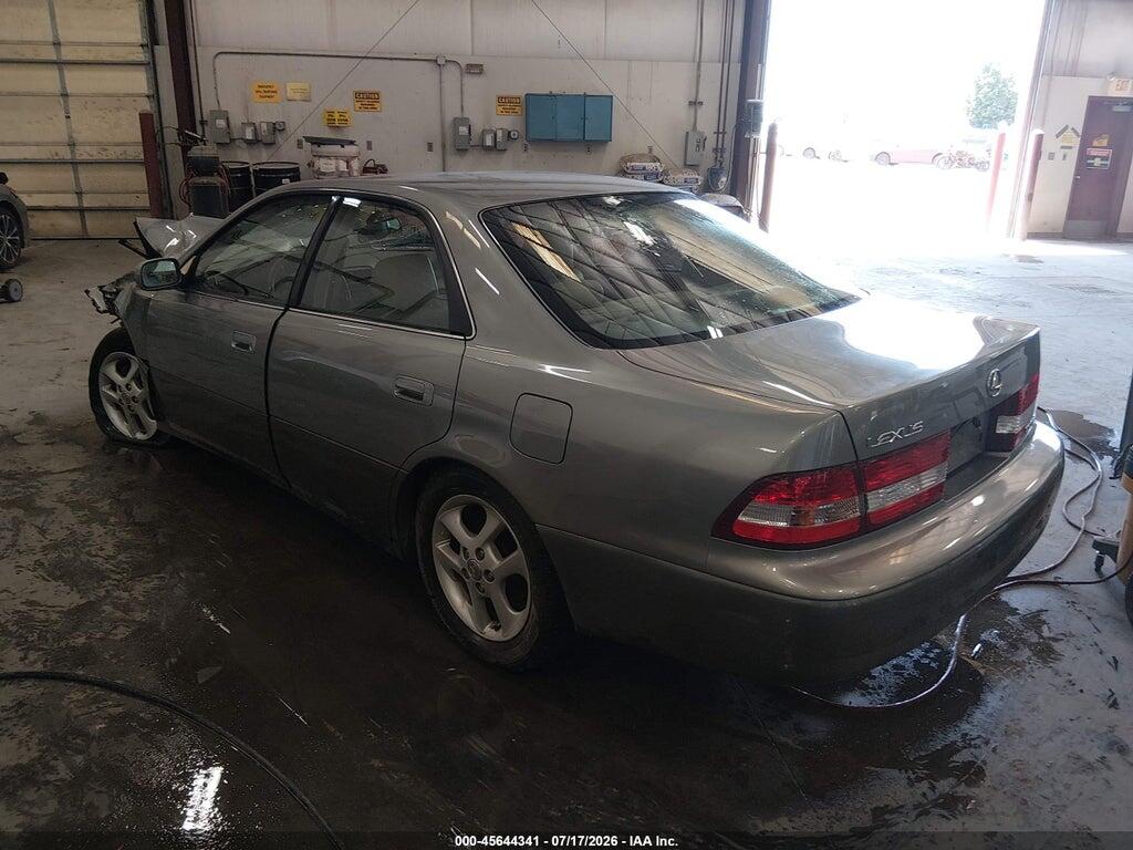 JT8BF28G910333141 2001 LEXUS ES 300 photo no. 3