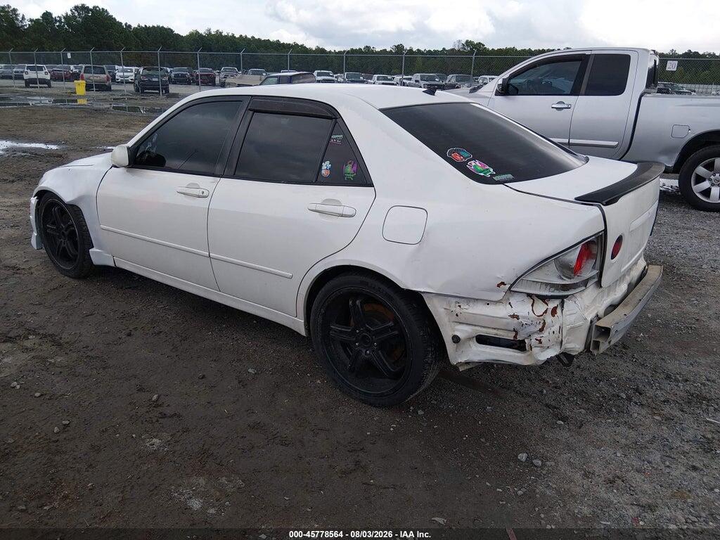 JTHBD182310006903 2001 LEXUS IS 300 photo no. 3