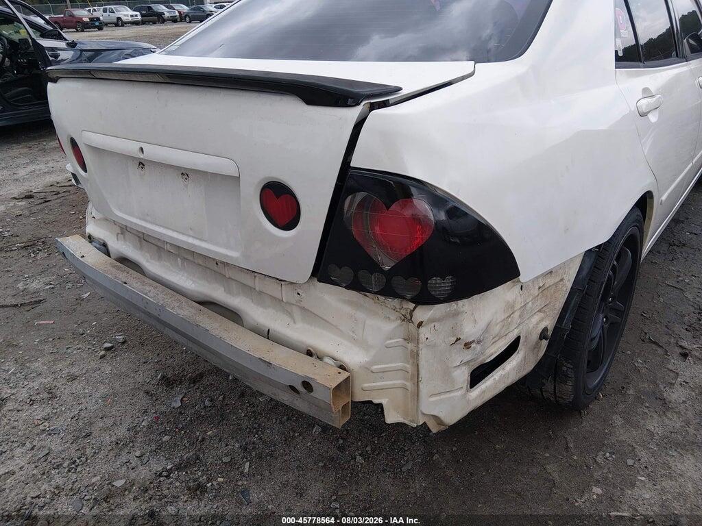 JTHBD182310006903 2001 LEXUS IS 300 photo no. 6