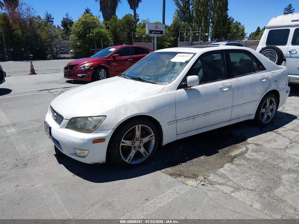 JTHBD182510028322 2001 LEXUS IS 300 photo no. 2