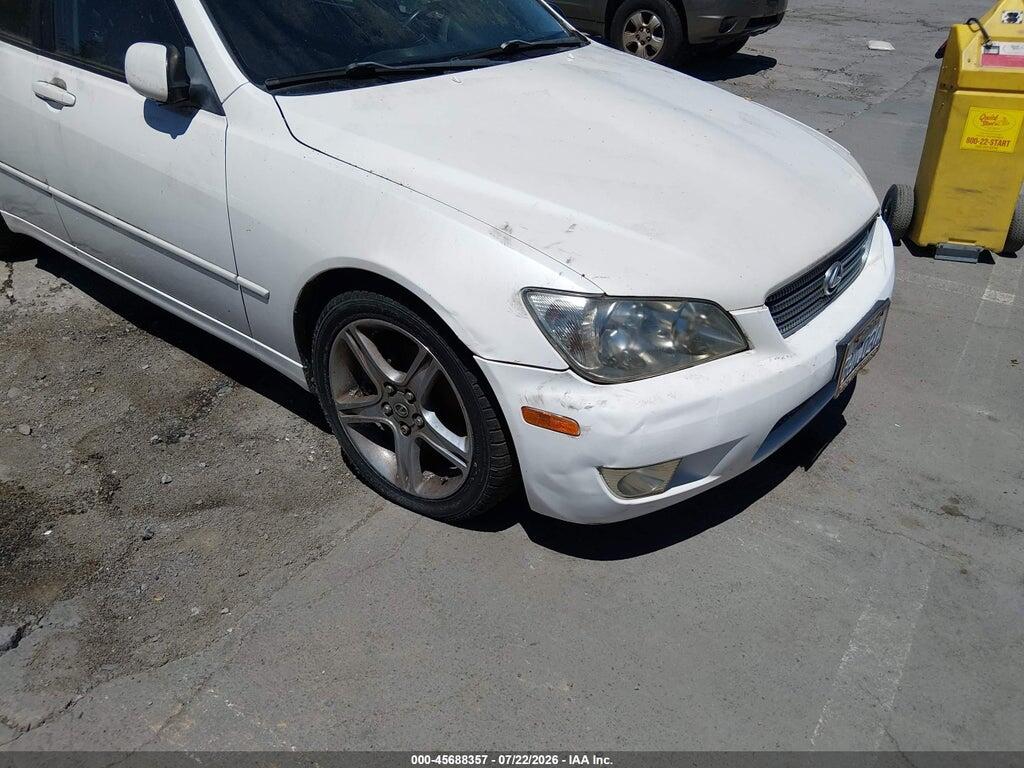 JTHBD182510028322 2001 LEXUS IS 300 photo no. 6