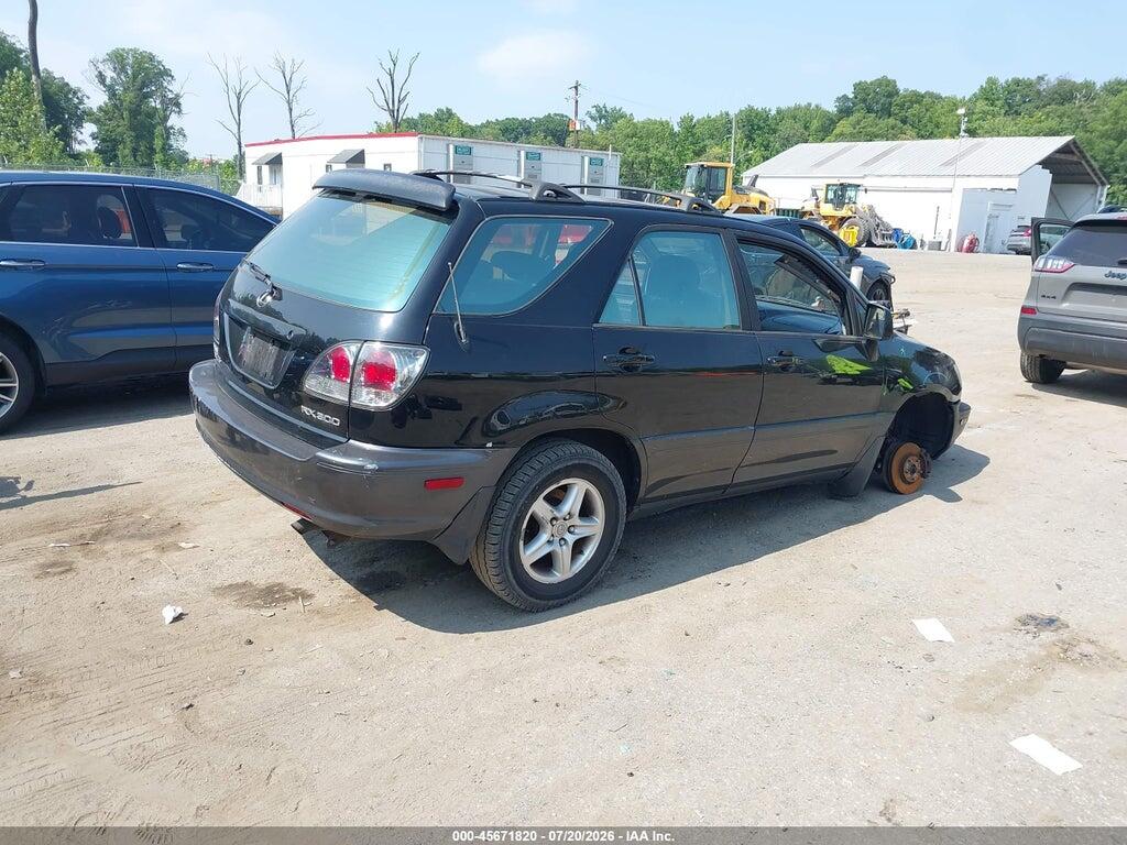 JTJHF10U110175799 2001 LEXUS RX 300 photo no. 4