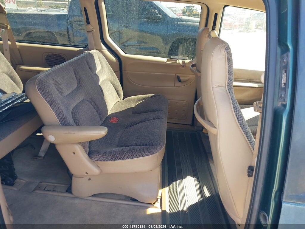 2P4GP24RXVR446261 1997 PLYMOUTH GRAND VOYAGER photo no. 8