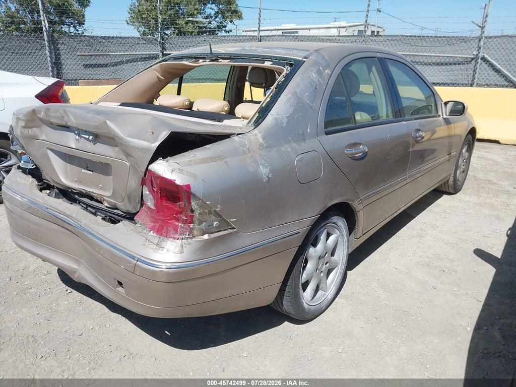 WDBRF64J21F072990 2001 MERCEDES-BENZ C 320 photo no. 4