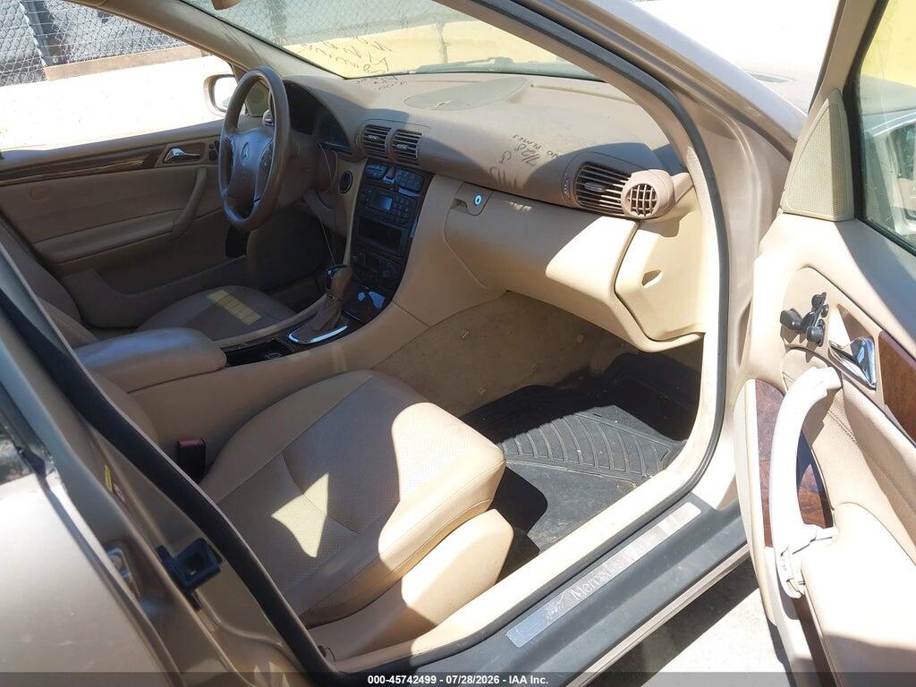WDBRF64J21F072990 2001 MERCEDES-BENZ C 320 photo no. 5