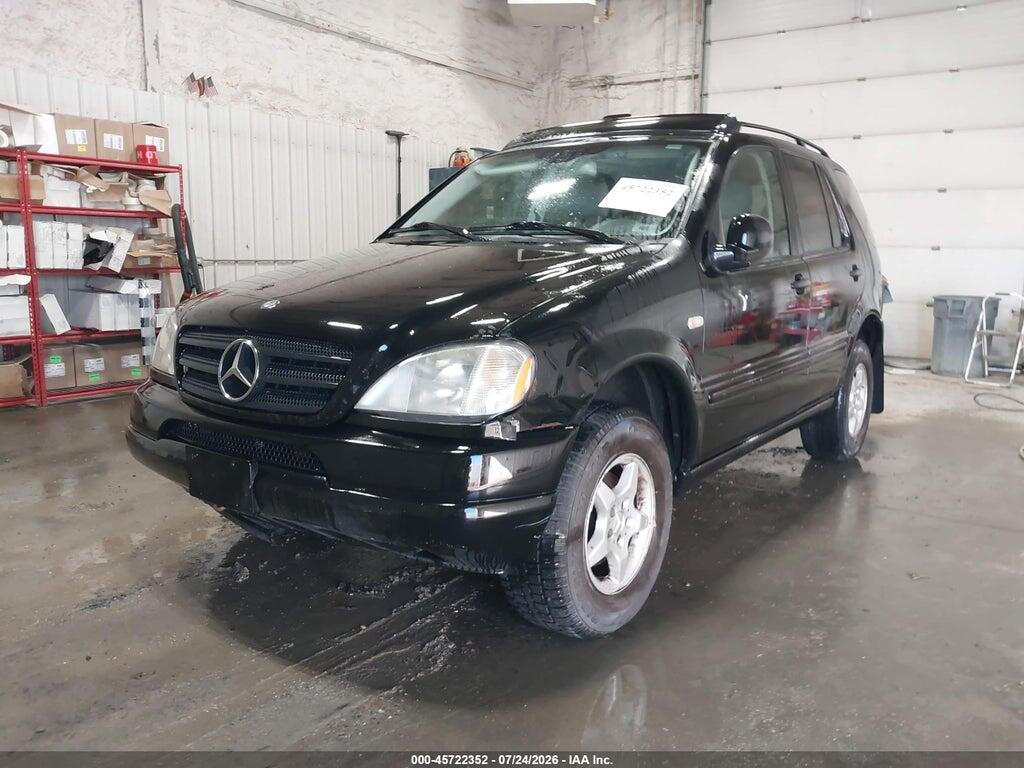 4JGAB54E01A261430 2001 MERCEDES-BENZ ML 320 photo no. 2