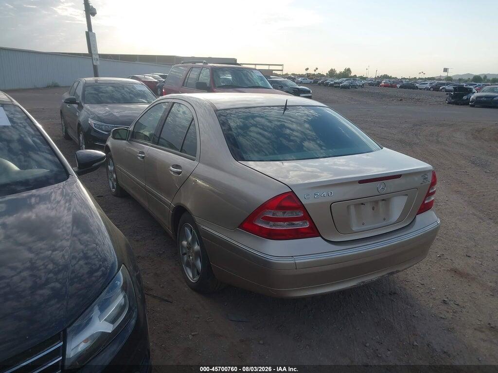 WDBRF61J81F055793 2001 MERCEDES-BENZ C 240 photo no. 3
