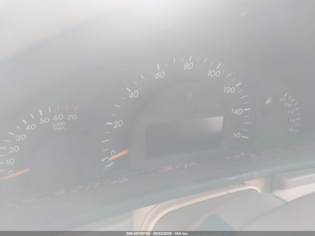 WDBRF61J81F055793 2001 MERCEDES-BENZ C 240 photo no. 7