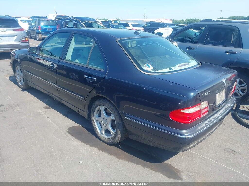 WDBJF65J01B265481 2001 MERCEDES-BENZ E 320 photo no. 3