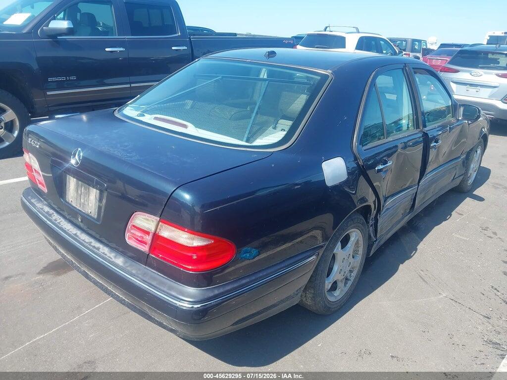 WDBJF65J01B265481 2001 MERCEDES-BENZ E 320 photo no. 4