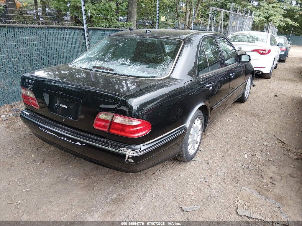 WDBJF65J61B252508 2001 MERCEDES-BENZ E 320 photo no. 4