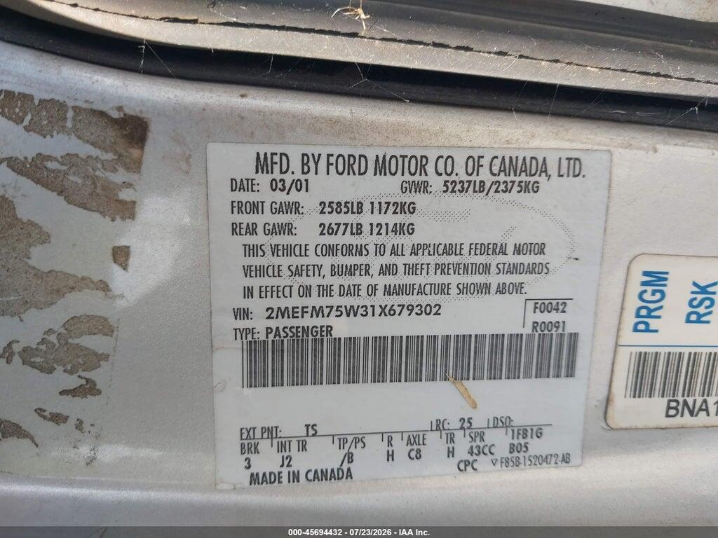 2MEFM75W31X679302 2001 MERCURY GRAND MARQUIS photo no. 9