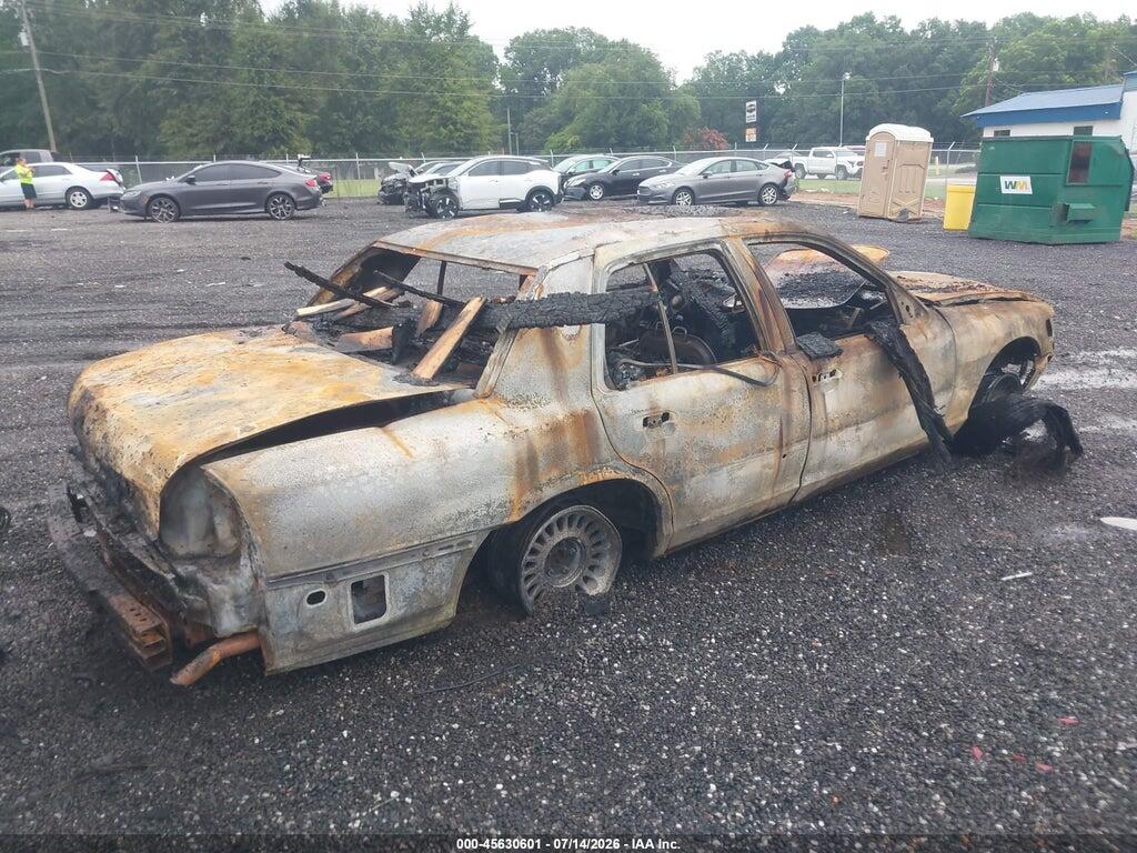 2MEFM75W91X686397 2001 MERCURY GRAND MARQUIS photo no. 4