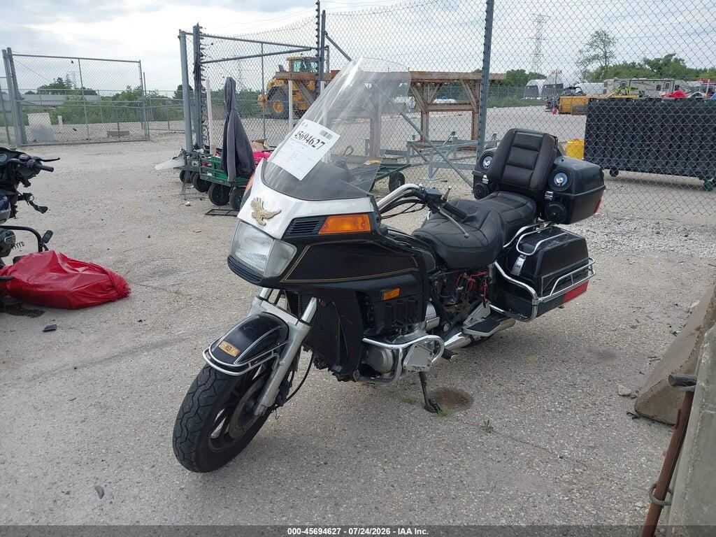 1HFSC1418GA201213 1986 HONDA GL1200 photo no. 2