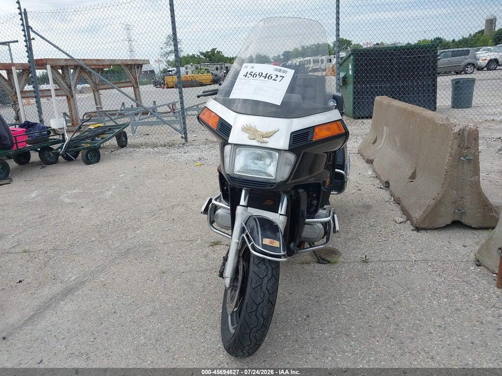 1HFSC1418GA201213 1986 HONDA GL1200 photo no. 5