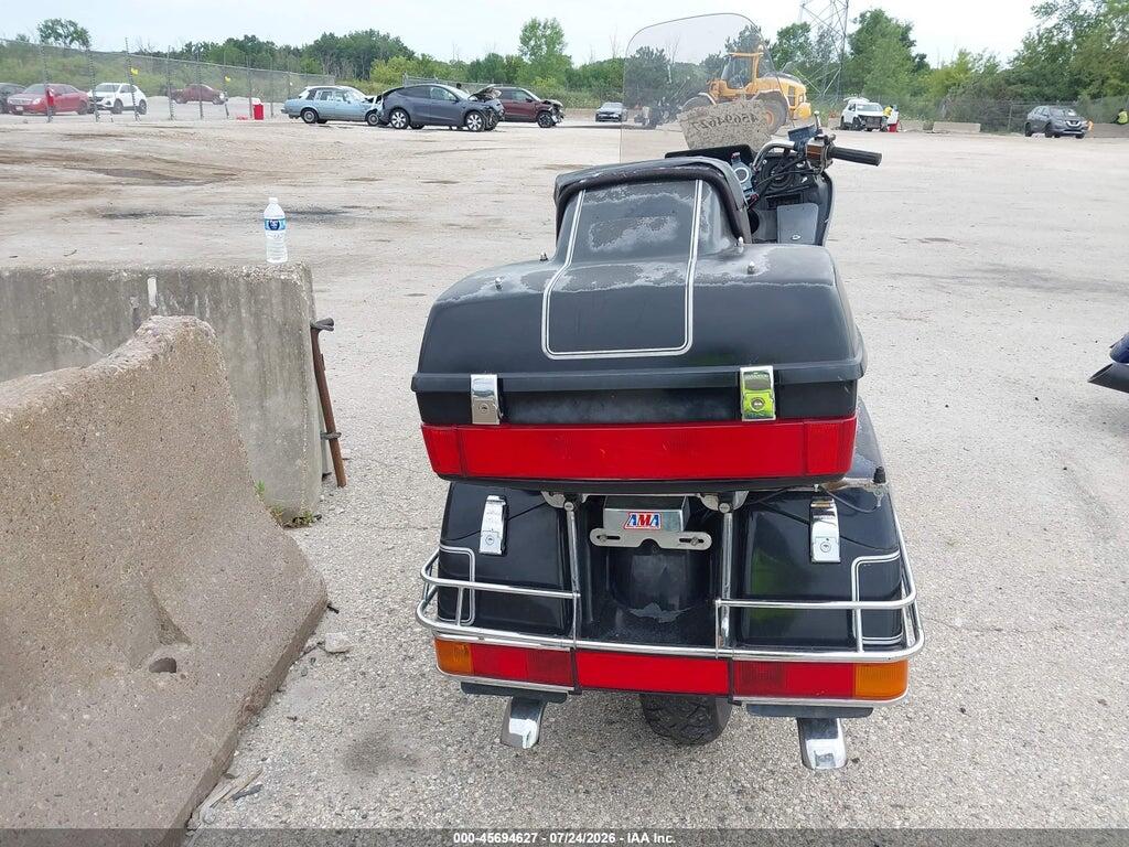 1HFSC1418GA201213 1986 HONDA GL1200 photo no. 6