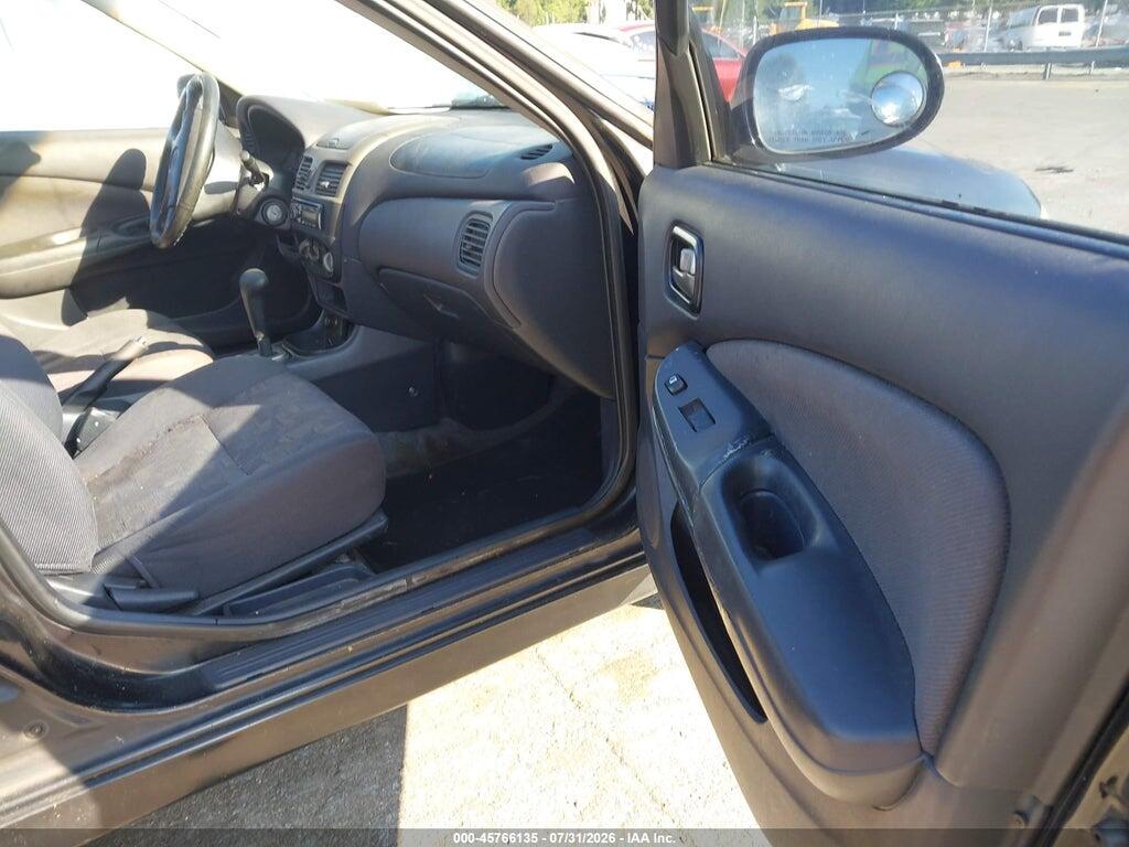 3N1BB51DX1L120347 2001 NISSAN SENTRA photo no. 5