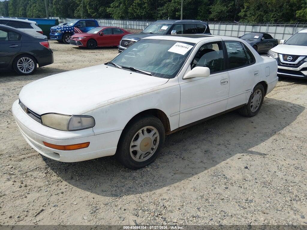 4T1VK13E9PU050679 1993 TOYOTA CAMRY photo no. 2