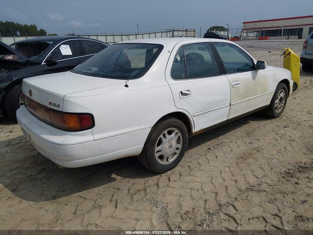 4T1VK13E9PU050679 1993 TOYOTA CAMRY photo no. 4