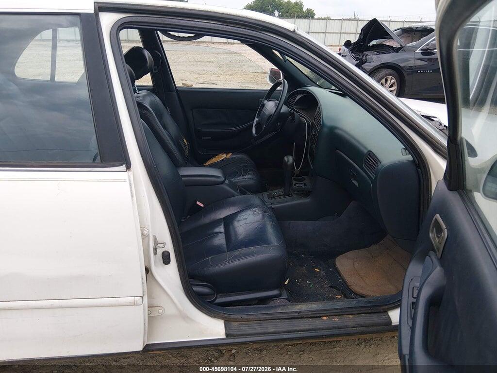 4T1VK13E9PU050679 1993 TOYOTA CAMRY photo no. 5