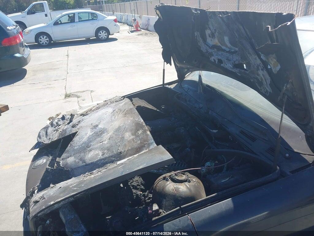 WBACB3313PFE13776 1993 BMW 325 photo no. 6