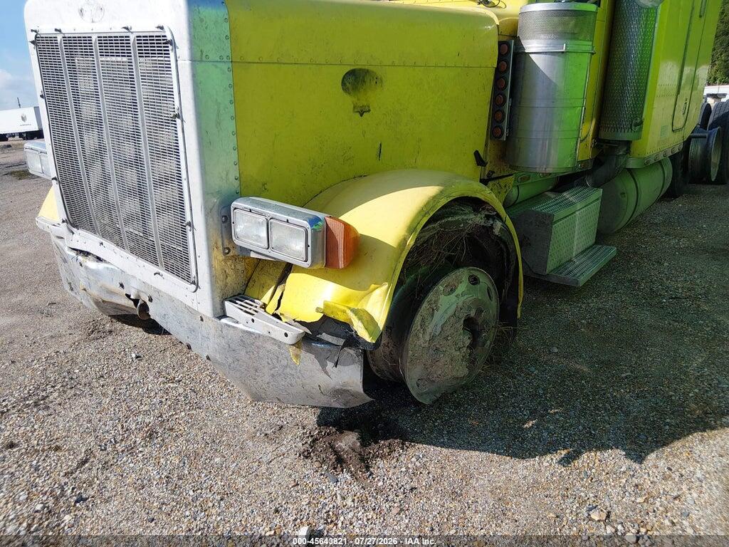1XP5DR9X91D568819 2001 PETERBILT 379 photo no. 11