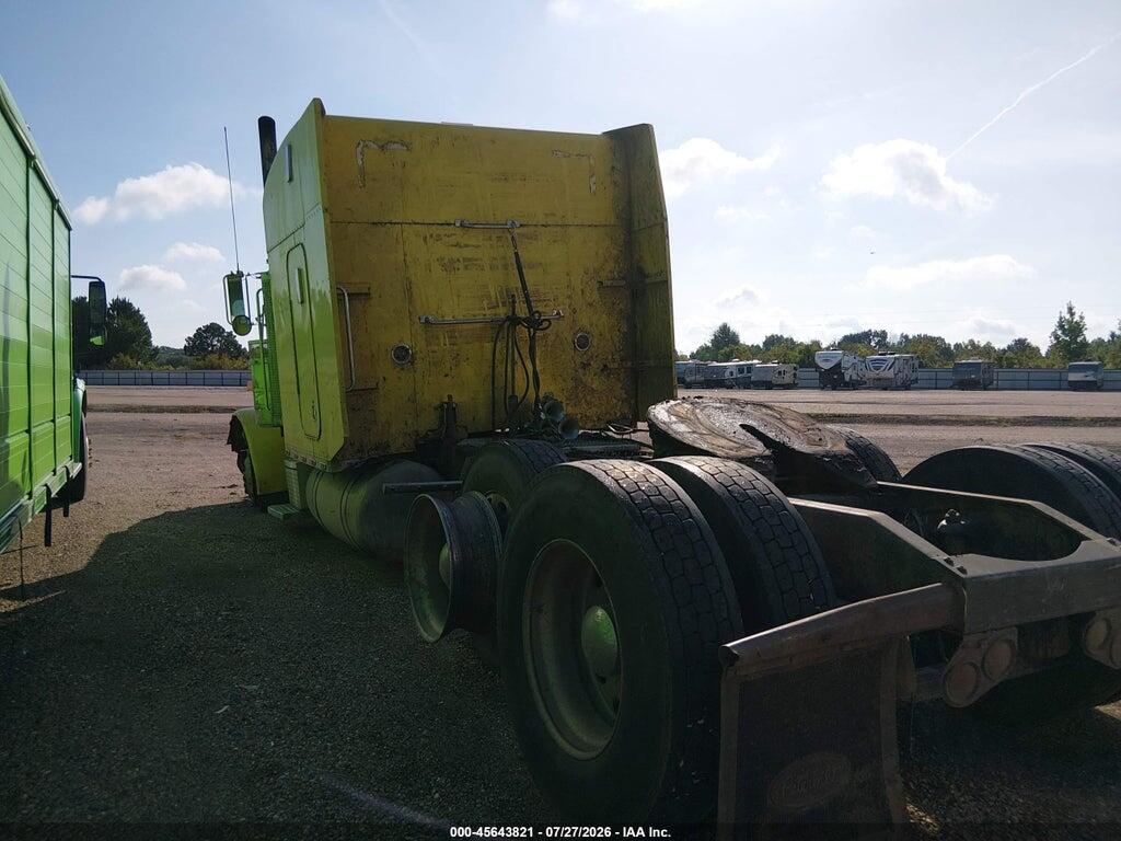 1XP5DR9X91D568819 2001 PETERBILT 379 photo no. 3