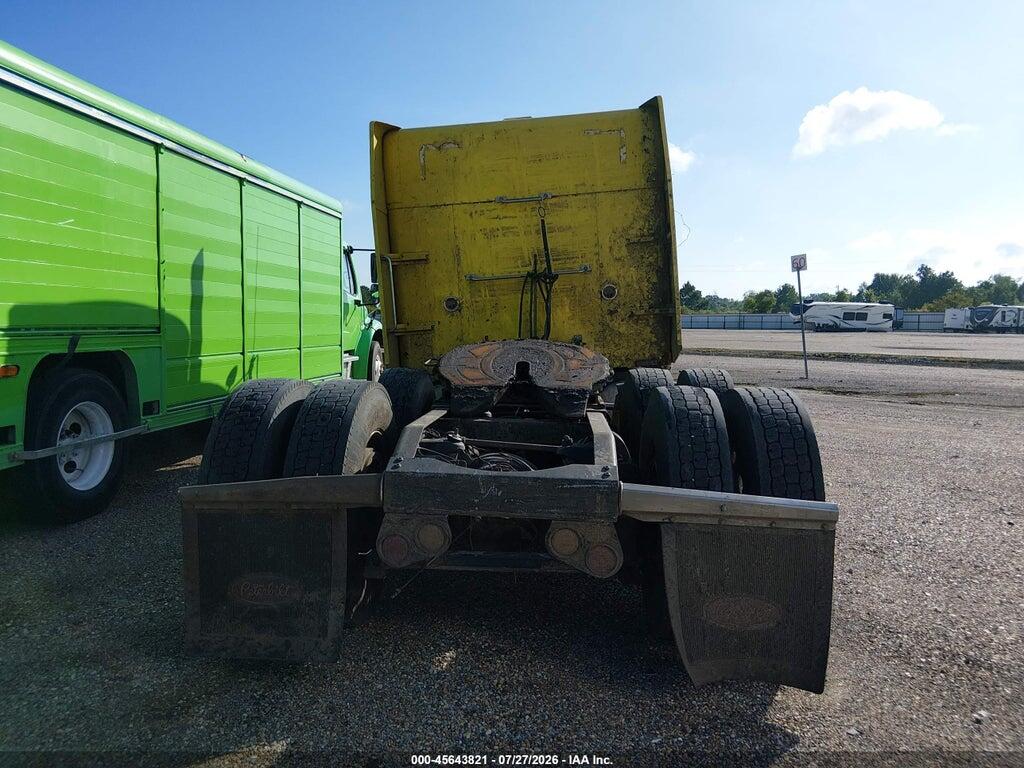 1XP5DR9X91D568819 2001 PETERBILT 379 photo no. 8