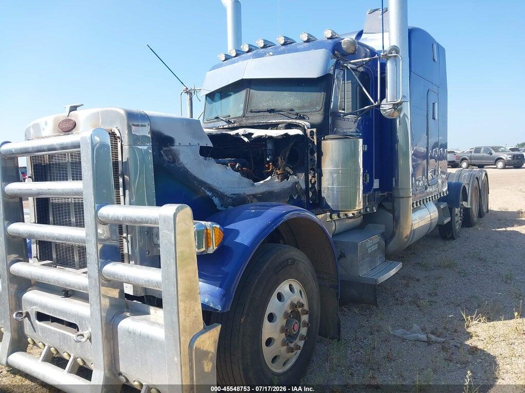 1XP5DB9X41D566547 2001 PETERBILT 379 photo no. 2