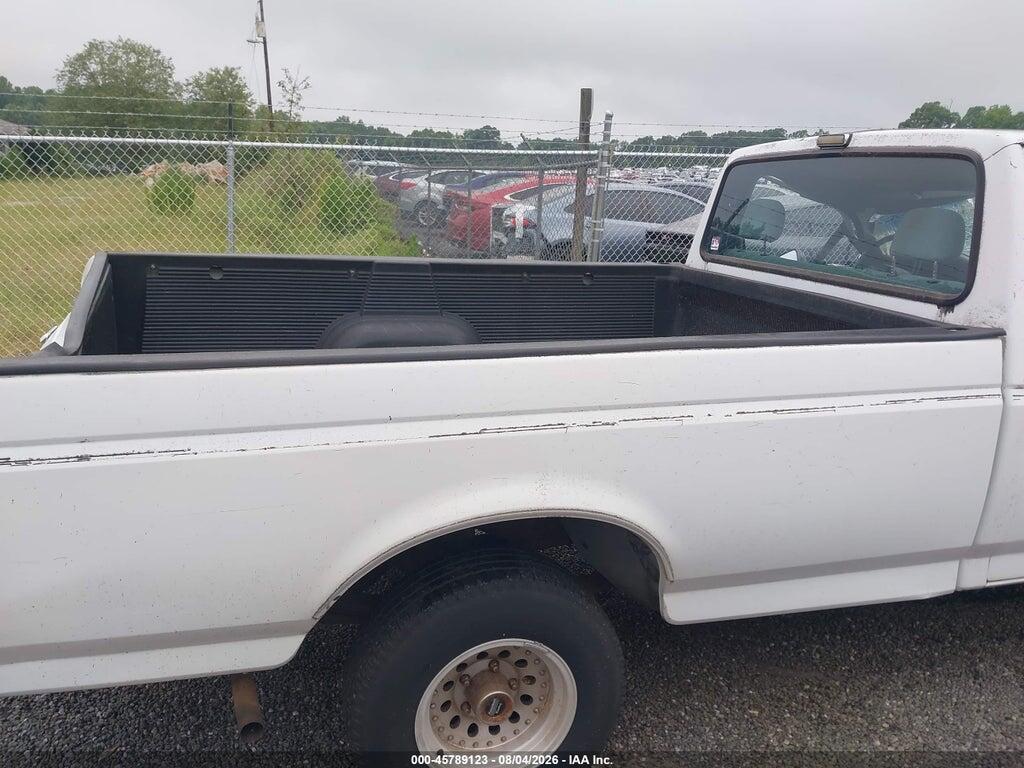1FTEF15N7PLA55312 1993 FORD F150 photo no. 8
