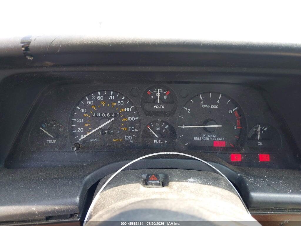 1FAPP6241PH127855 1993 FORD THUNDERBIRD photo no. 7